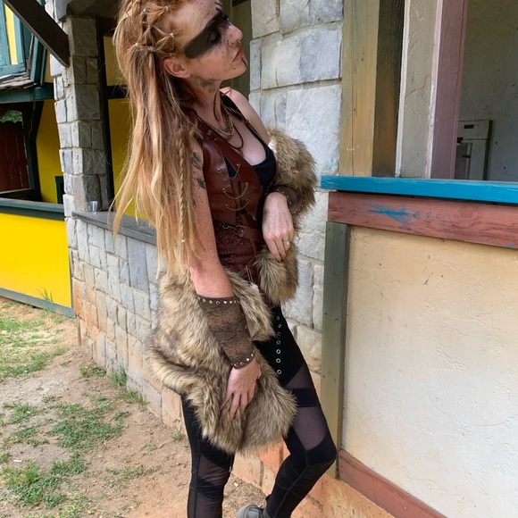 Amazon Essentials Other - Viking cosplay outfit